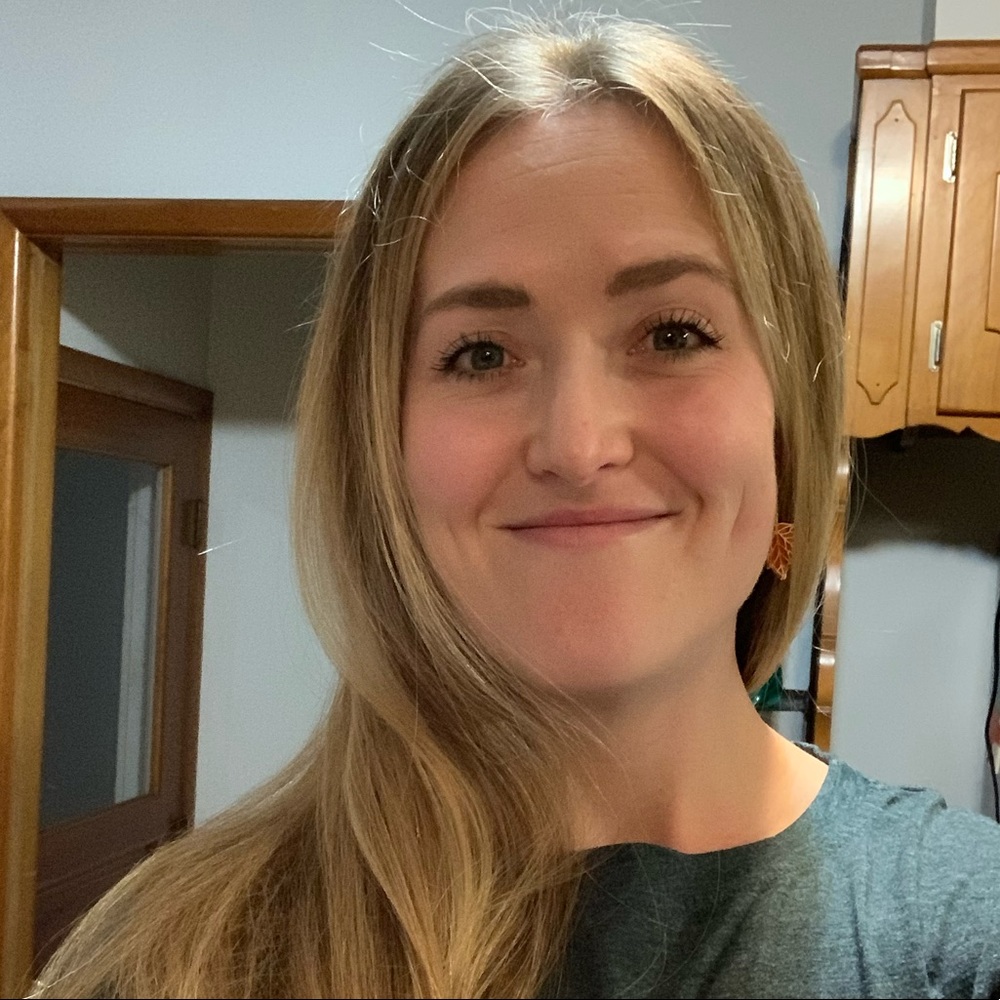 Meet your Posher, Rebekah